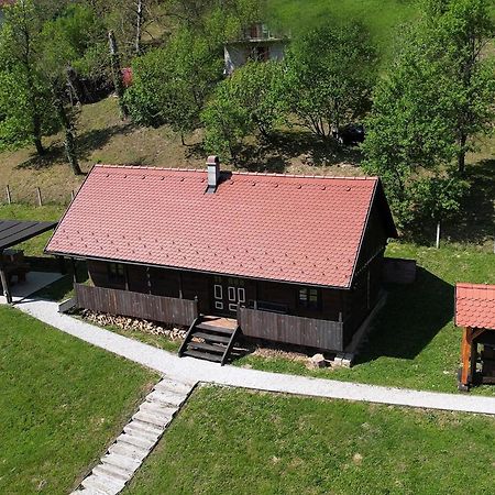 Tradicionalna Zagorska Drvena Kuca Stara Murva Tuheljske Toplice Eksteriør billede