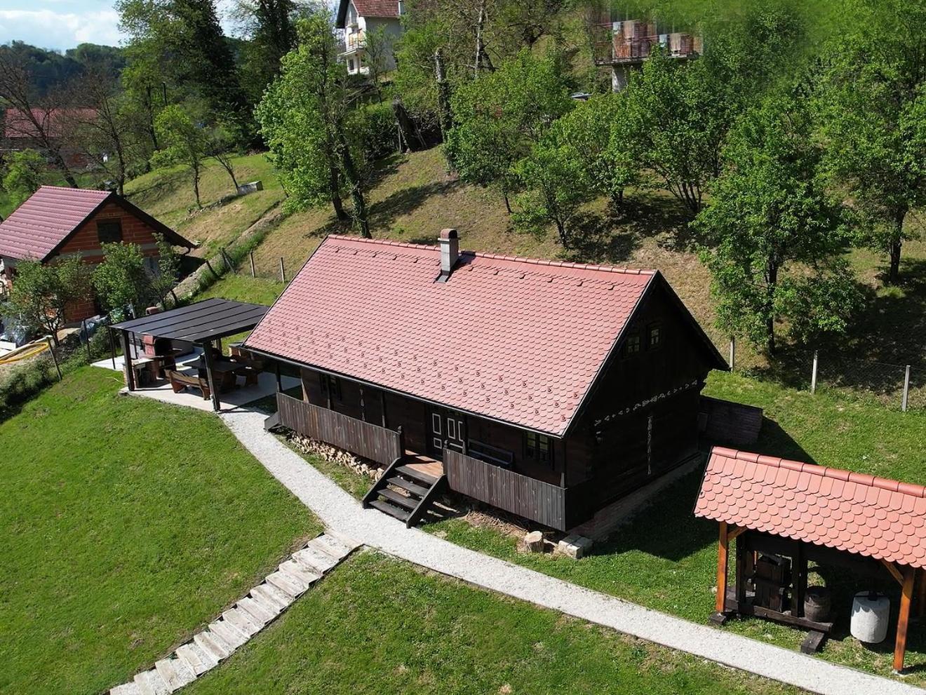 Tradicionalna Zagorska Drvena Kuca Stara Murva Tuheljske Toplice Eksteriør billede